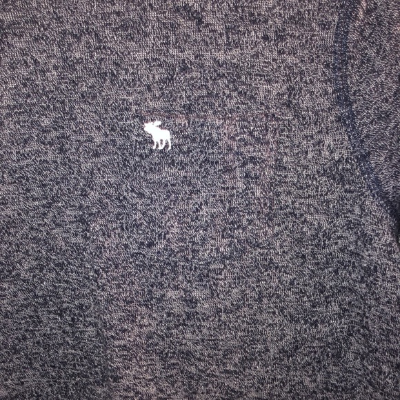 Boys Abercrombie long sleeve T shirt - Picture 2 of 5